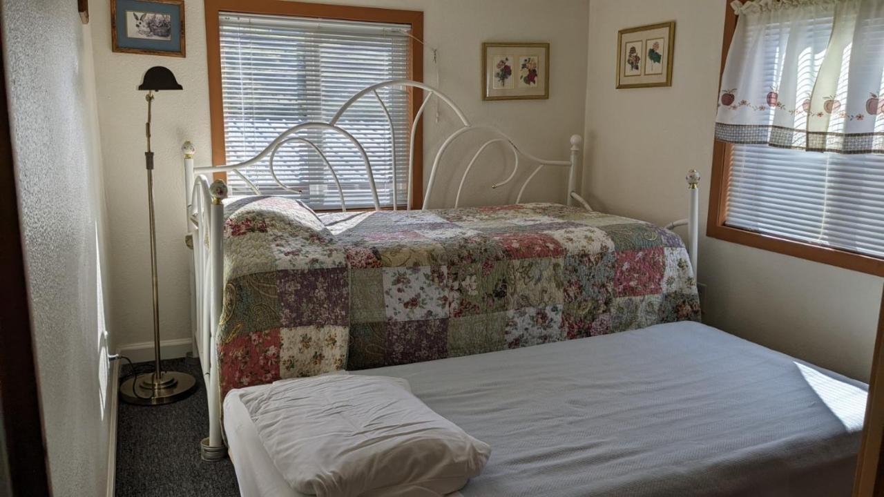 Room #3 At The Apple Place Miramonte Exterior photo